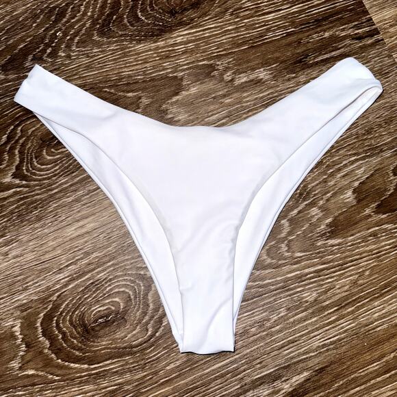 New Medium White Lined Bikini Swim Bottoms‎ Booty Brazillian Cheeky Swimsuit - Picture 3 of 6